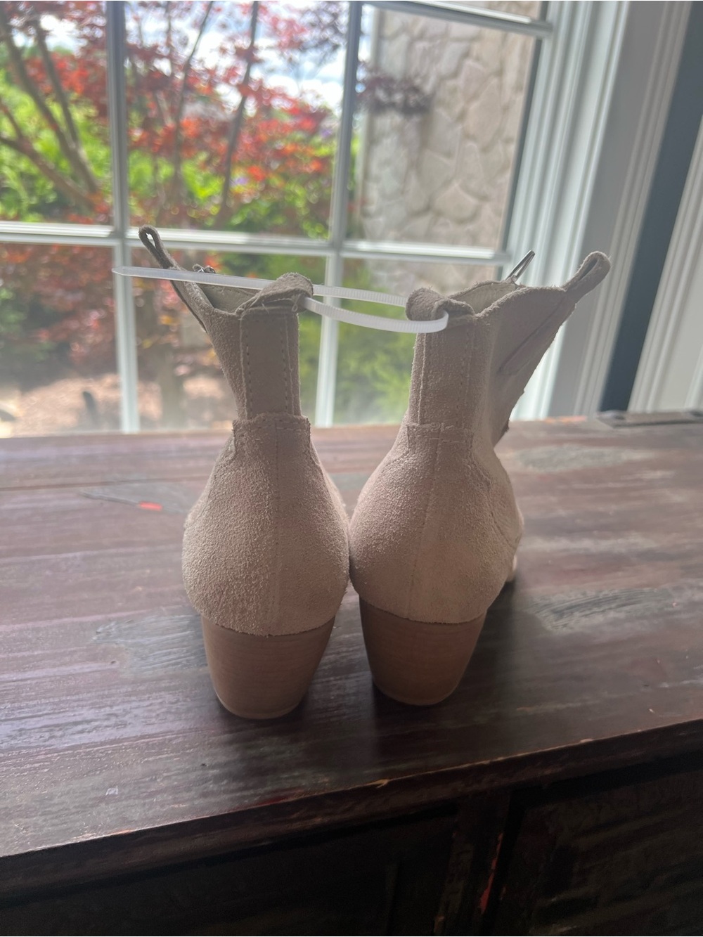 Dolce Vita Shania Bootie - Taupe Suede size 9 - Picture 4 of 5